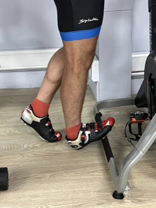 Darren Lee, a trainer on Ciclozone, an indoor cycling app