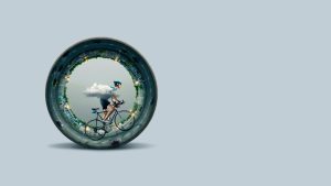 Amination of a man cycling inside a cylindrical road promoting CicloZone, an indoor cycling app